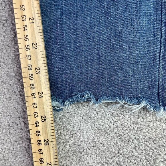 Levi's Jeans Women's 26 Blue 724 High Rise Straight Crop Medium Wash Torn Denim - Picture 12 of 14